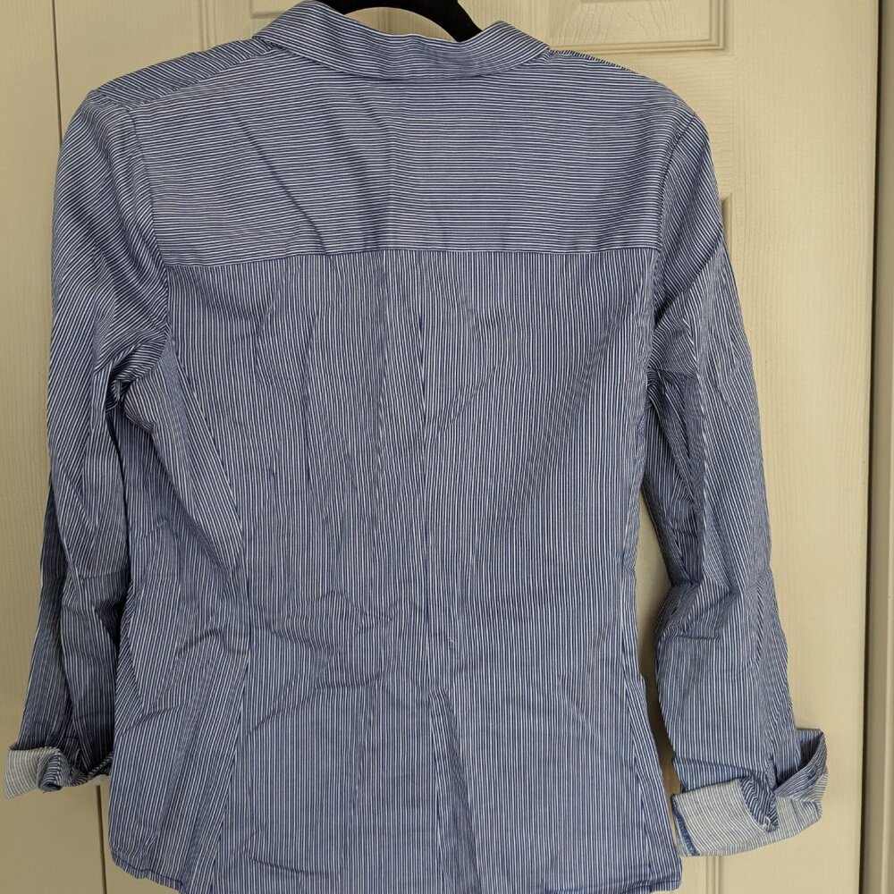 long sleeve button down - Picture 2 of 3